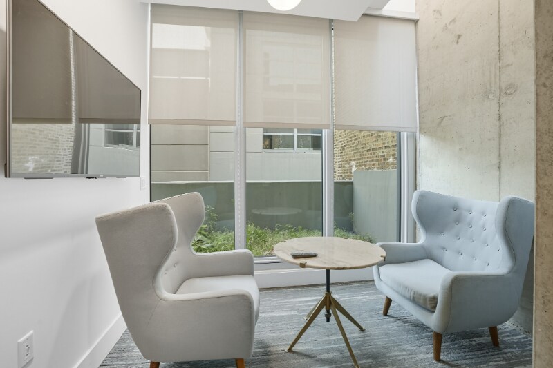 Building Photo - 163 N Desplaines St