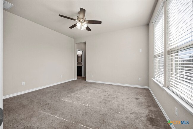 Building Photo - 133 Spanish Foal Trail