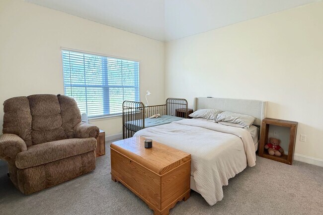 Building Photo - COMING JUNE 2026! (Pet Friendly)