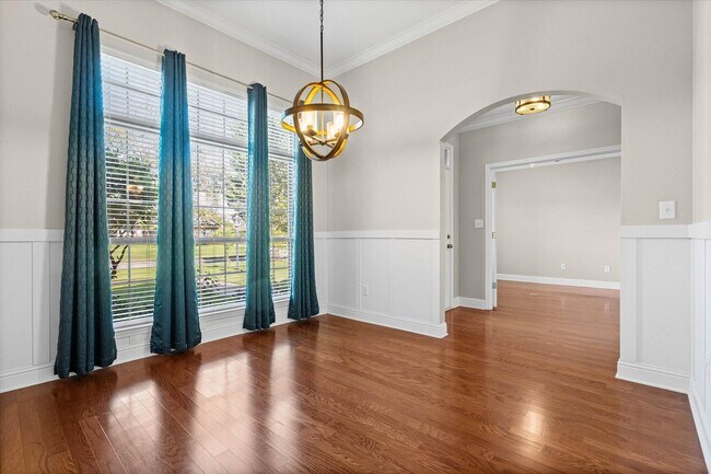 Building Photo - 23904 Tullamore Dr