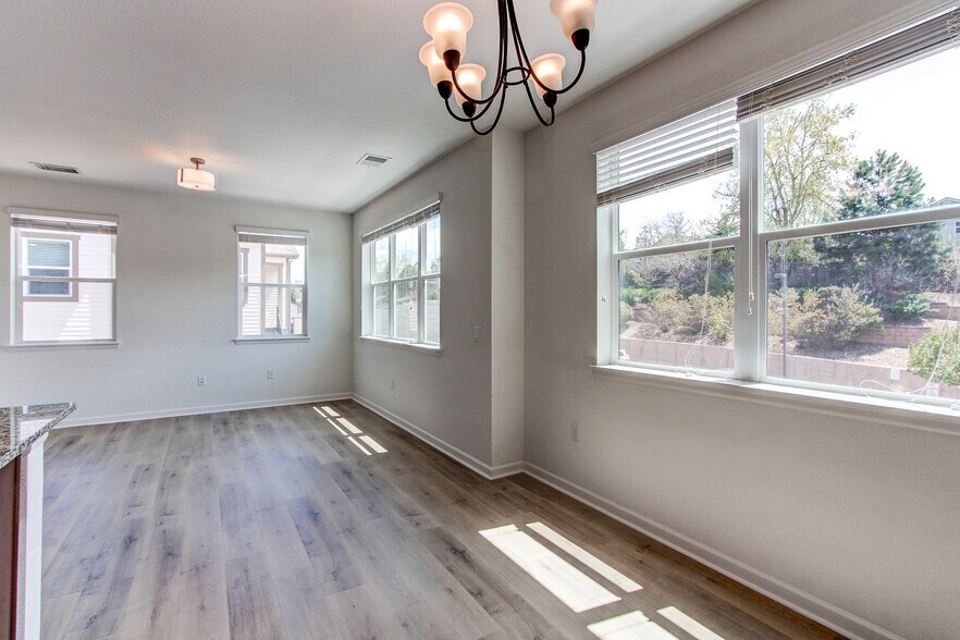 Building Photo - 4658 Copeland Cir