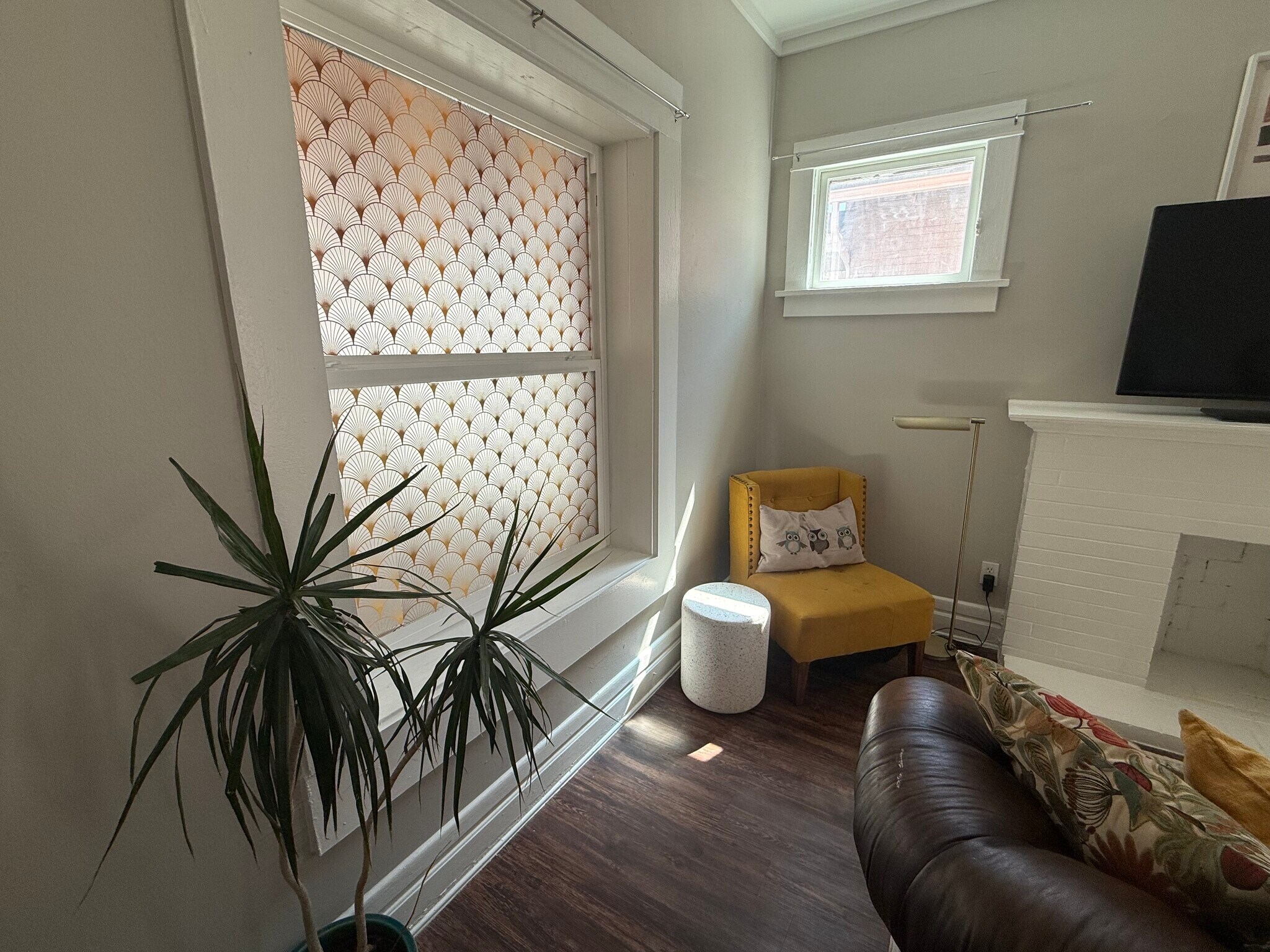 Building Photo - 1065 Colorado Blvd