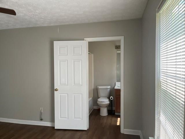 Building Photo - 1131 Classic Trail