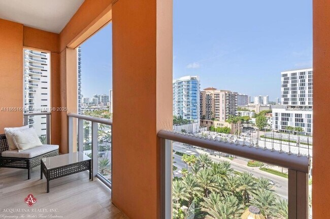 Building Photo - 17749 Collins Ave