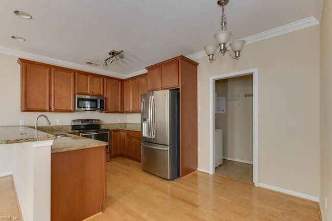 Building Photo - 4138 Seafarer Ave
