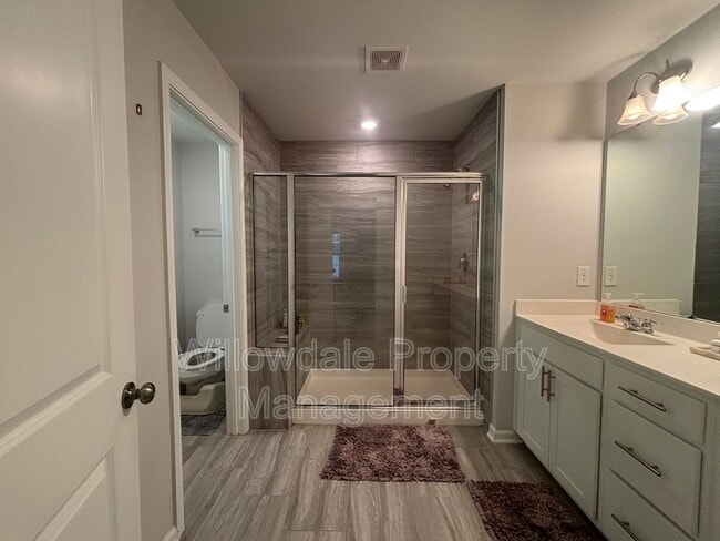 Building Photo - 203 Gremar Dr.