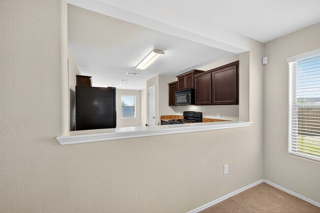 Building Photo - 21303 Beacon Springs Lane