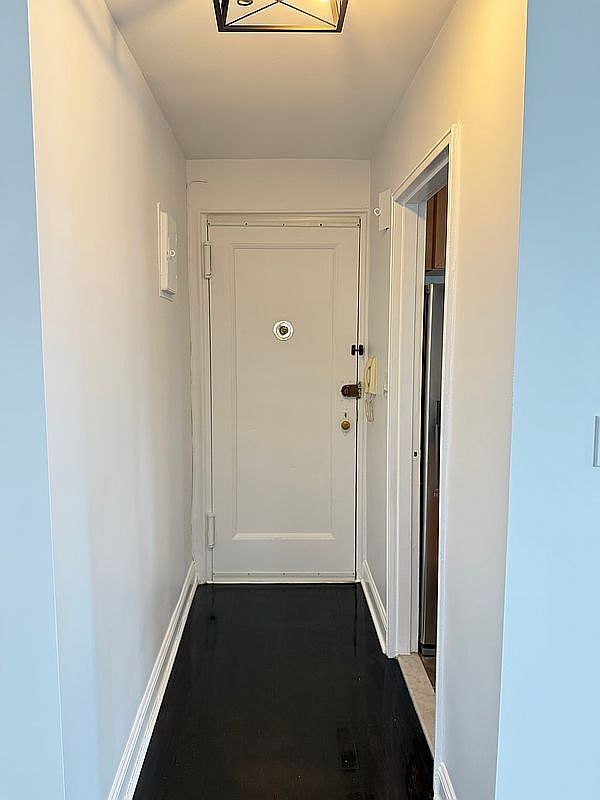 Building Photo - 105-25 67th Rd
