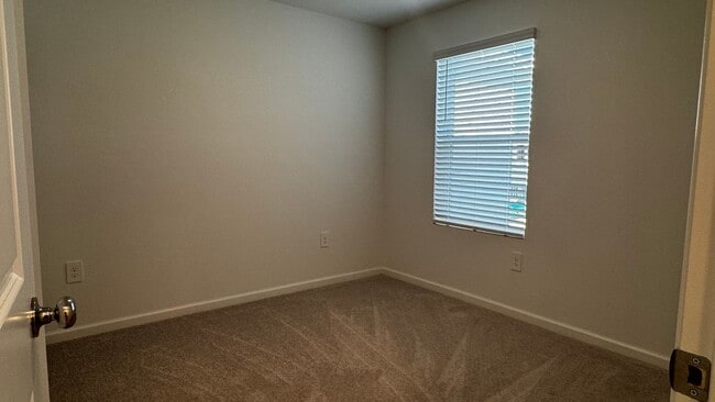 Building Photo - Modern Luxury Living in Marion Ranch – Brand-New Townhome | Internet, Trash & Lawn Care Included!