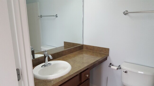 Building Photo - 11441 Summerview Cir