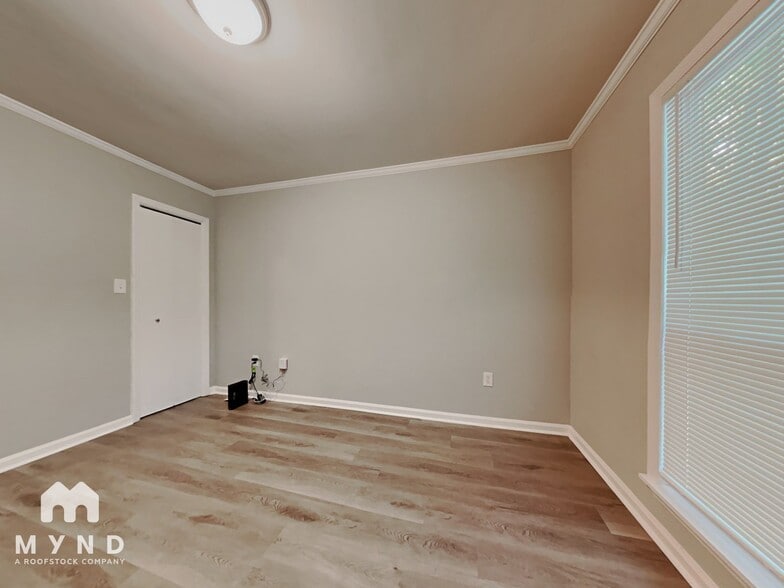 Building Photo - 20104 Balsam Ct