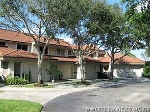 Building Photo - 9322 NW 9th Pl