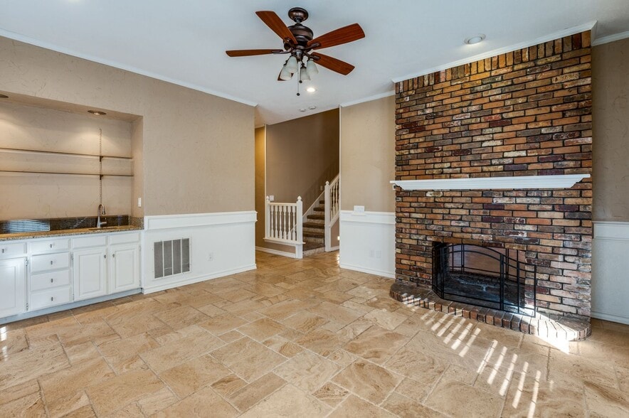 Building Photo - 3205 Ridge Cir