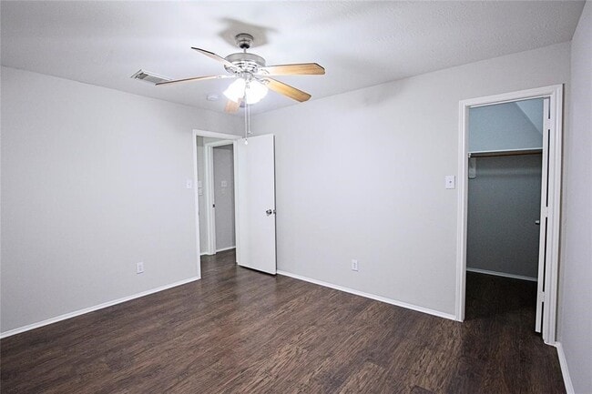 Building Photo - 3638 Siebinthaler Ln