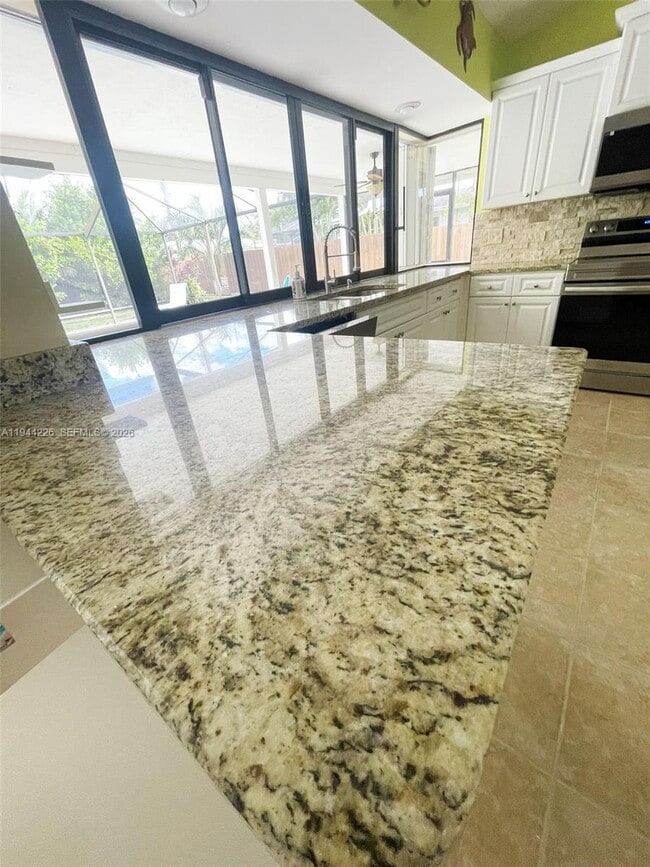 Building Photo - 357 NE Gulfstream Ave