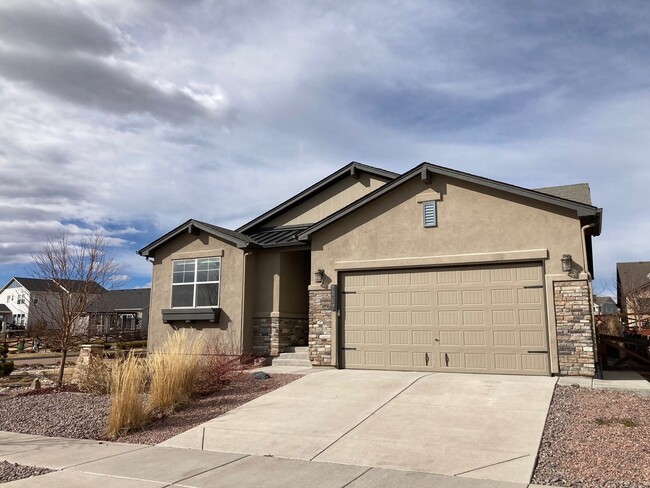 Building Photo - Ranch Style with Finished Basement with A/C