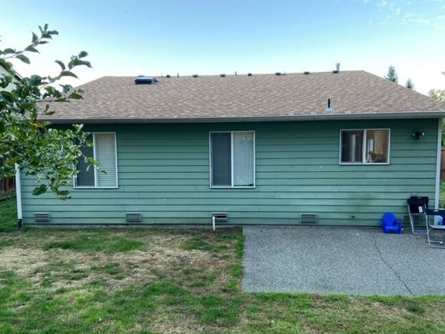 Building Photo - Puyallup Rambler in Stonegate Community