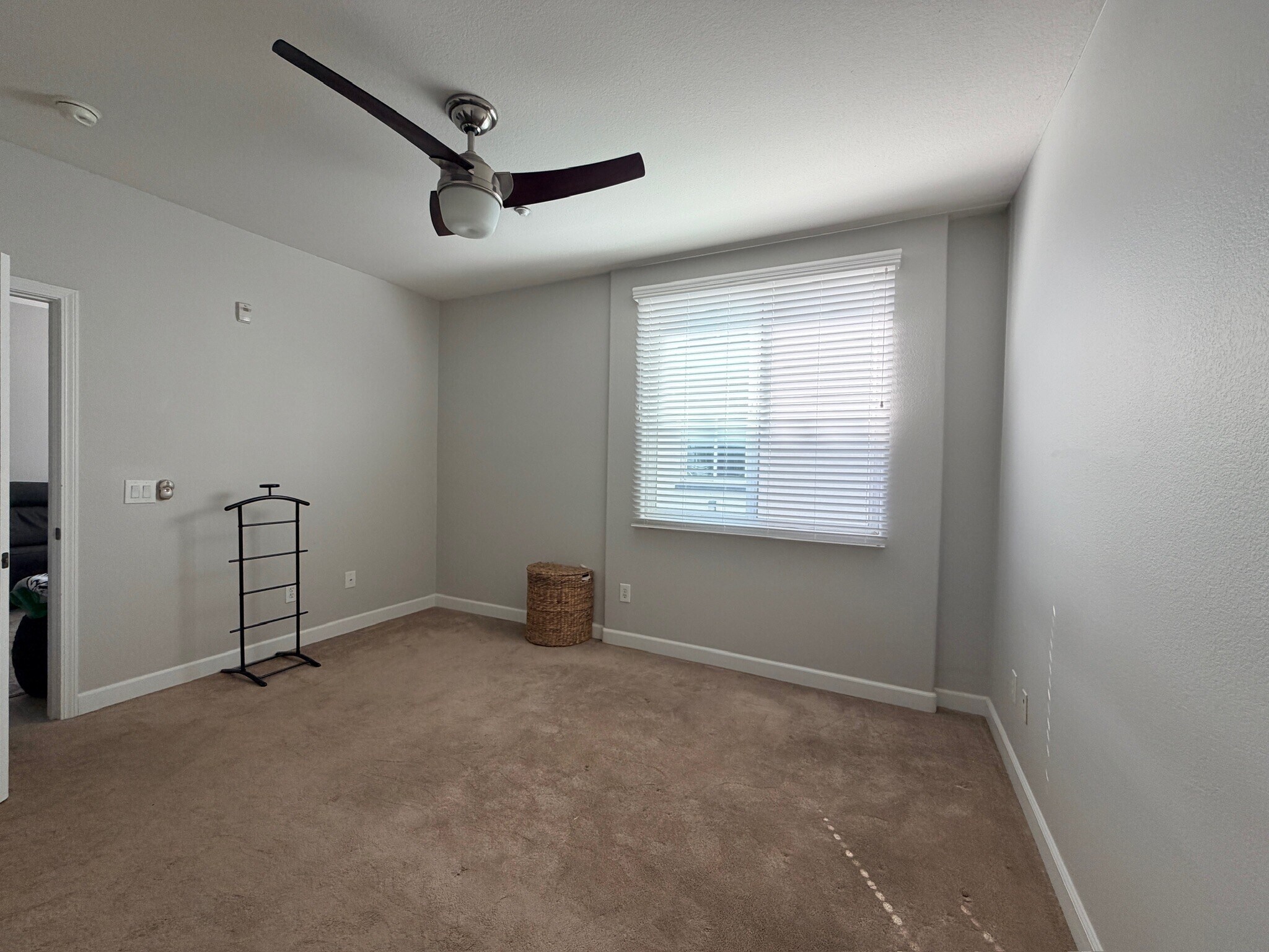 Master Bedroom - 3950 Ohio St