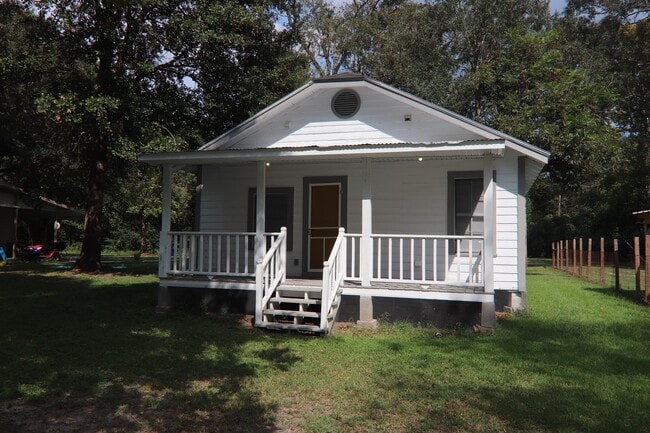 Building Photo - 2773 Evergreen