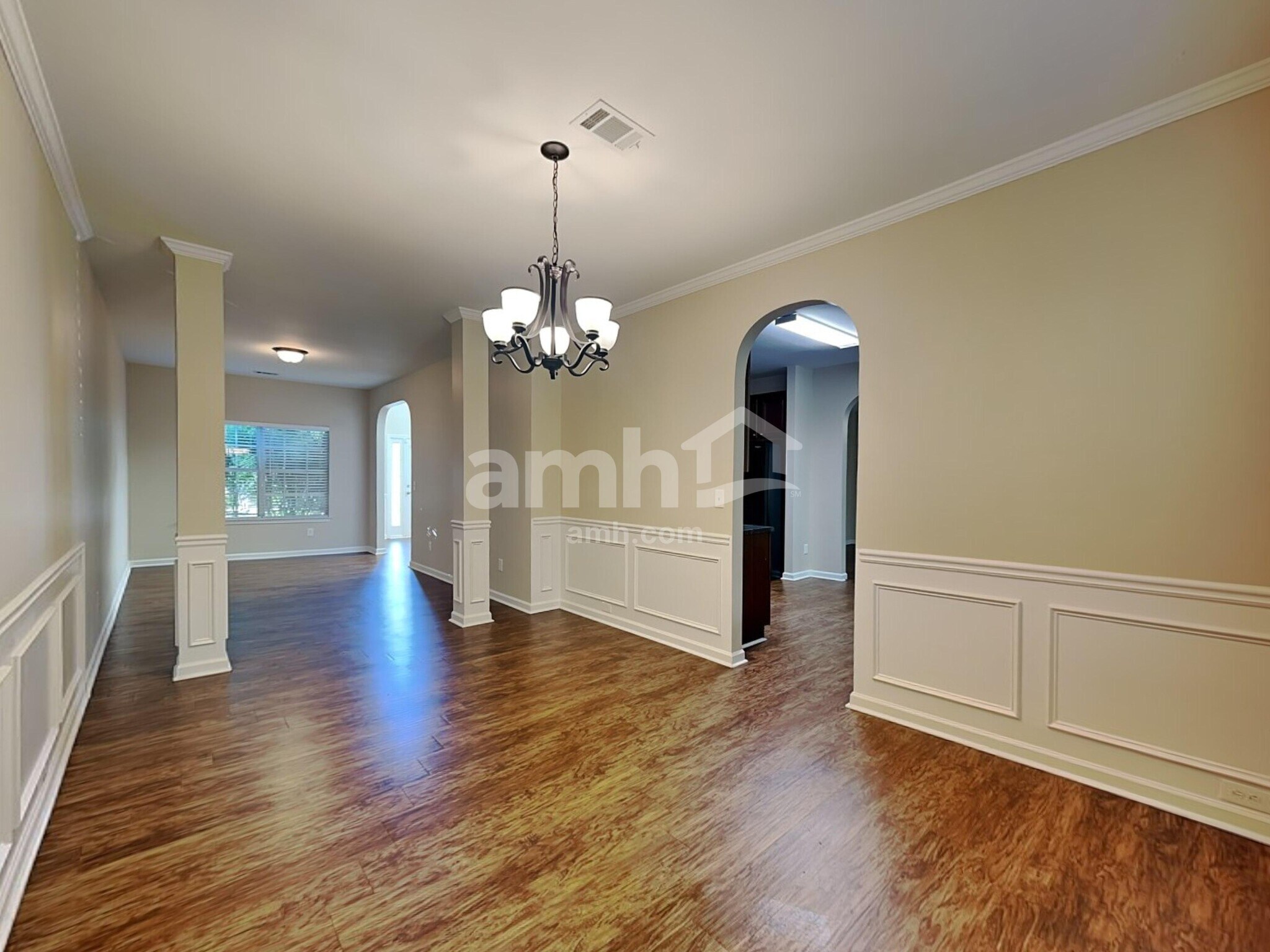 Building Photo - 2934 Gayle Manor Ln