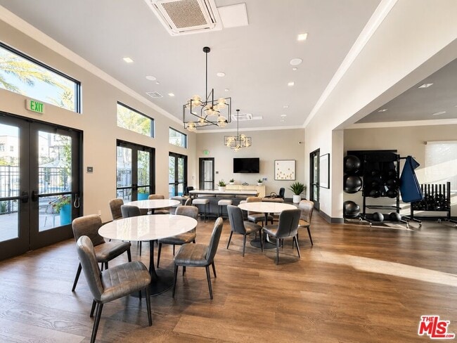 Building Photo - 751 Daniel Freeman Cir