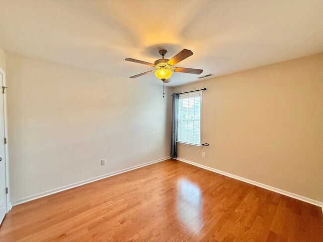 Building Photo - **OFFERING WAIVED APPLICATION FEES & $150 ...