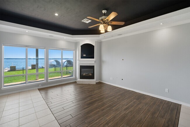 Building Photo - 16 Regency Pt