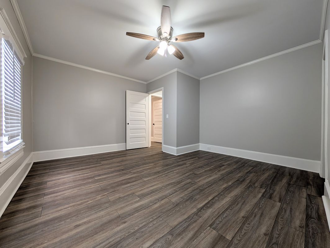 Building Photo - 1716 Thompson Ave