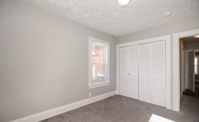 Building Photo - 12904 Thornhurst Ave