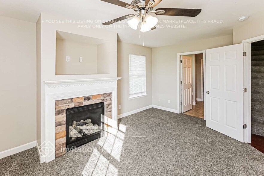 Building Photo - 4193 Broadstairs Dr SW