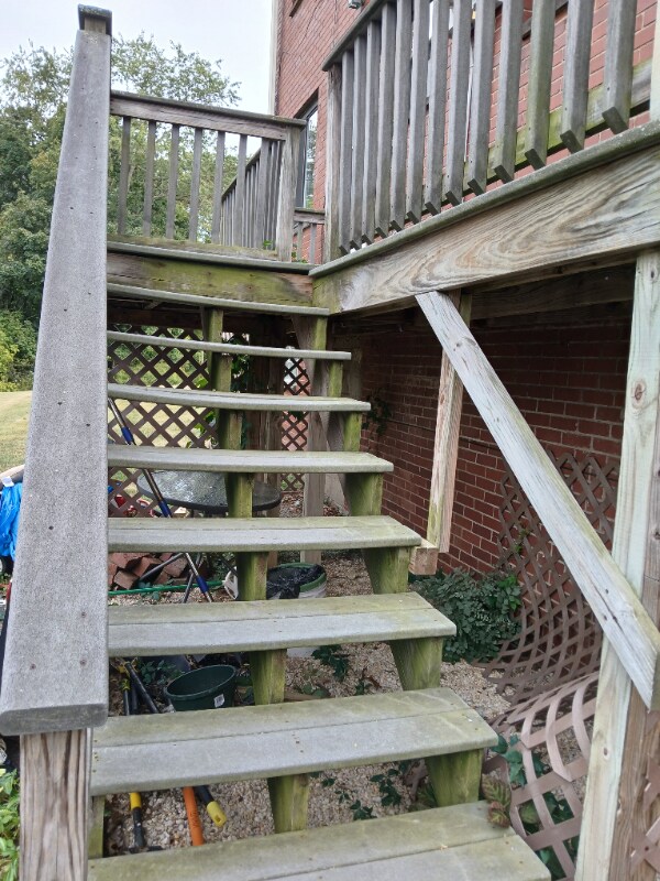 Building Photo - 472 Hoodridge Dr