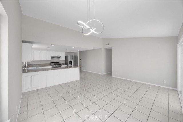 Building Photo - 14232 Matisse Ave