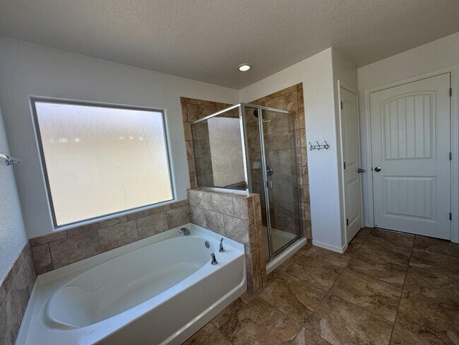 Building Photo - 1258 Questa Ct