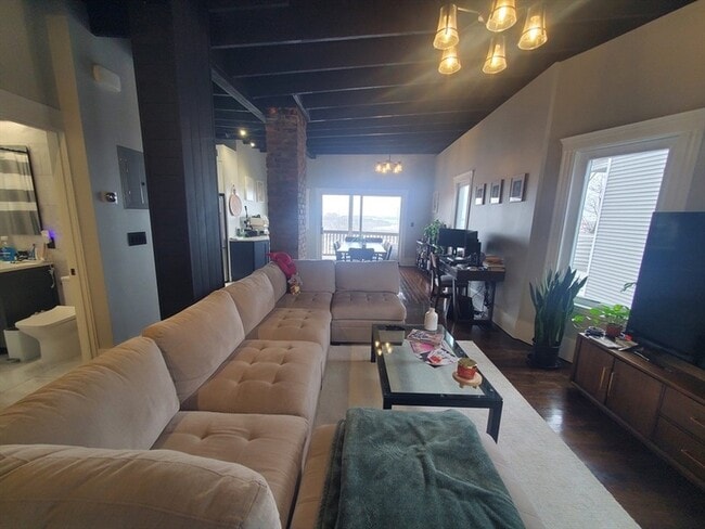 Building Photo - 56 Percival St