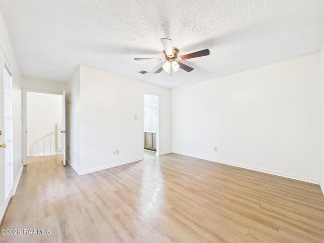 Building Photo - 446 Failla Rd