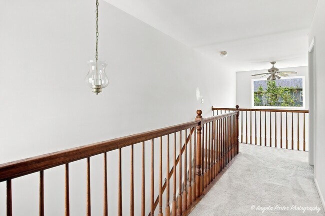 Building Photo - 376 N Patriot Dr