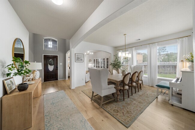 Building Photo - 4142 Soaring Elm