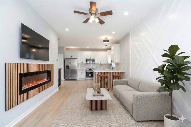 Building Photo - 3111 W Polk St