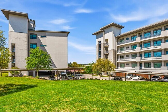 Building Photo - 5921 Hiline Rd