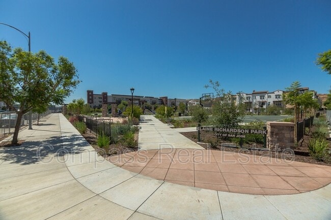 Building Photo - 2730 Viterbo Ct