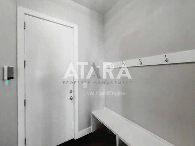 Building Photo - 9167 S Galette Ln