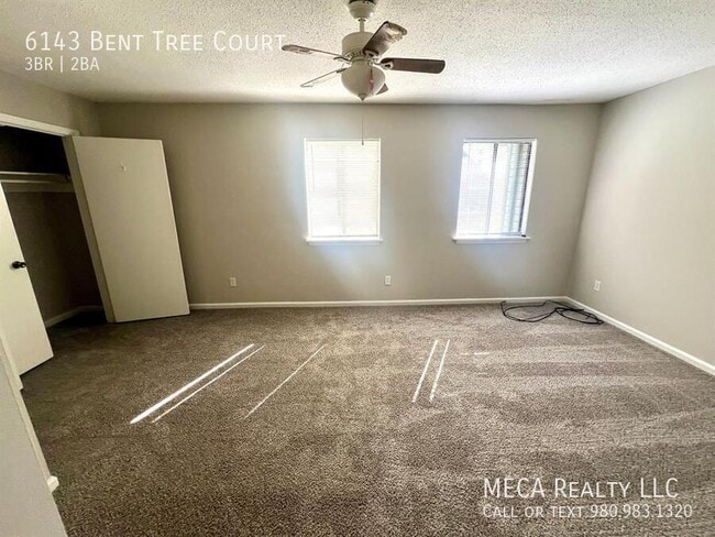 Building Photo - 6143 Bent Tree Ct