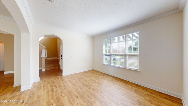 Building Photo - 415 Fever Hammock Dr