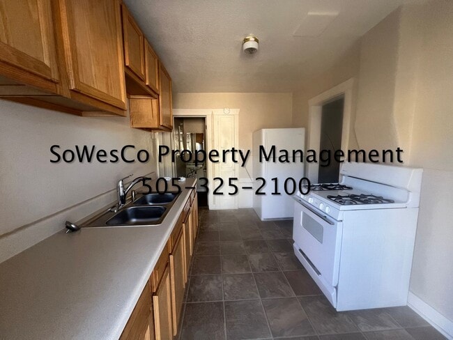 Building Photo - 511 San Juan Pl