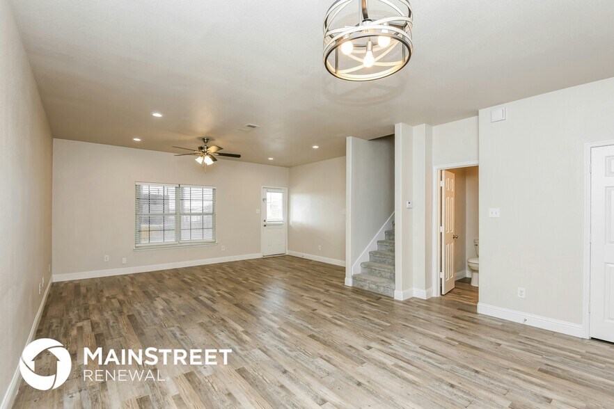 Building Photo - 128 Dodge City Ct