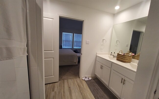 Building Photo - 31131 Delamere Turn Trl