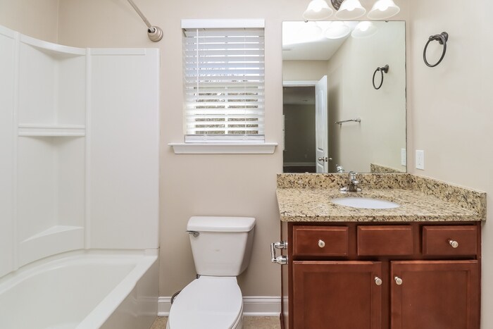 Building Photo - 13748 Cedar Pond Cir
