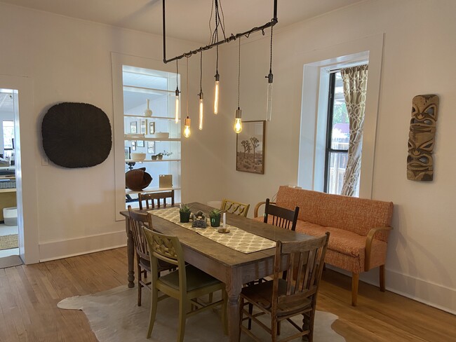 Dining room - 301 E Columbia St