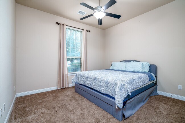 Building Photo - 16406 Baston Creek Dr