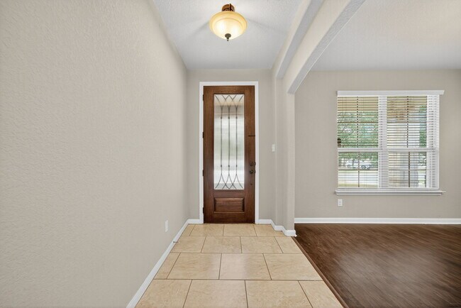 Building Photo - 1226 Hidden Cave Dr